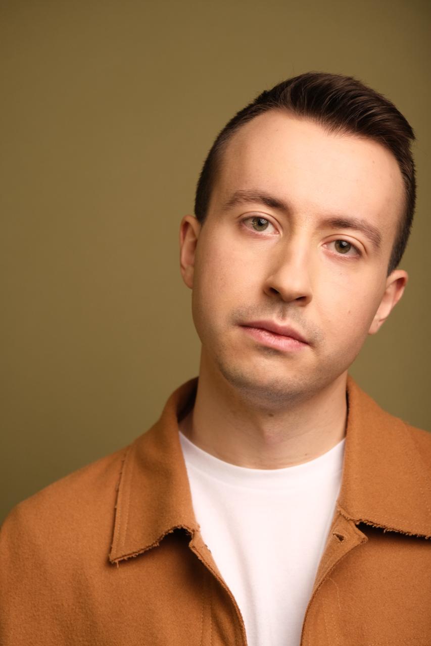 Александр Головин