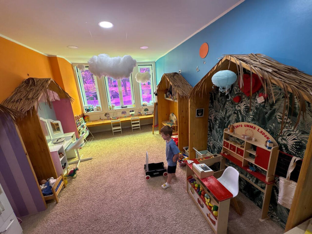 €100,000 for a Kids’ Play Space
